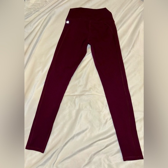 Fabletics Burgandy Power Hold Leggings - Picture 2 of 3